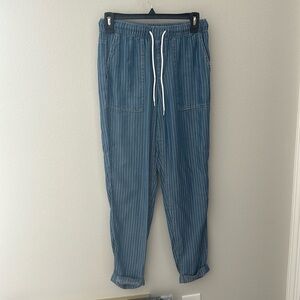 Size small lightweight striped pants!